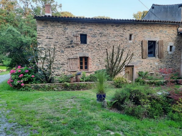 Exterior - GÎTE DU PETIT MOULIN (Réaumur)