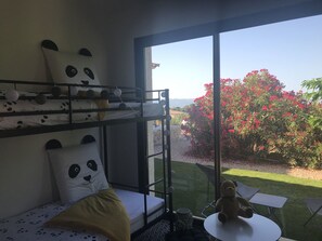 1 bedroom, WiFi, bed sheets