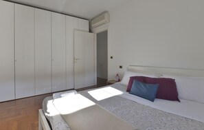 Apartment | 2 bedrooms, individually decorated, individually furnished, bed sheets - UR NEST Saffi (Bologna)