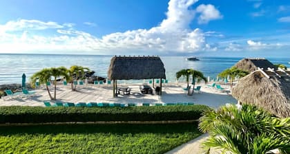 Beachside Unit 36 - Key Colony
