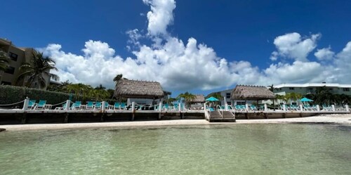 Beachside Unit 14 - Key Colony