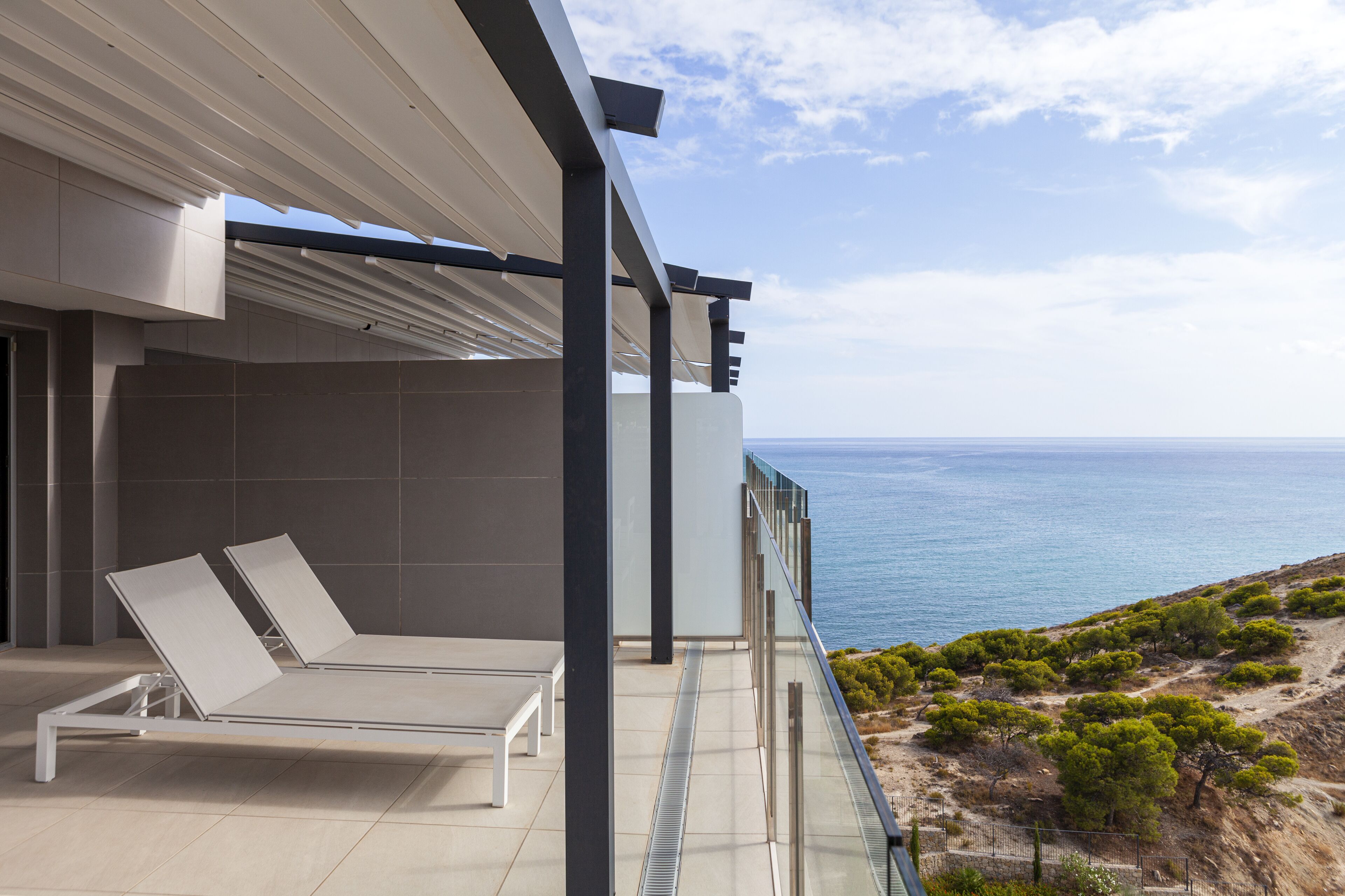 Penthouse, 2 slaapkamers, terras, uitzicht op zee | Terras