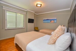 3 bedrooms, iron/ironing board, free WiFi, bed sheets - Apartamento Costa Do Sol (Funchal)