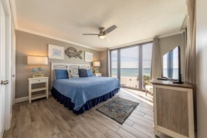 3 bedrooms, iron/ironing board, internet, bed sheets