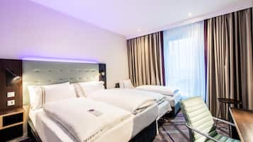 Standard-Vierbettzimmer | Schallisolierte Zimmer, kostenloses WLAN