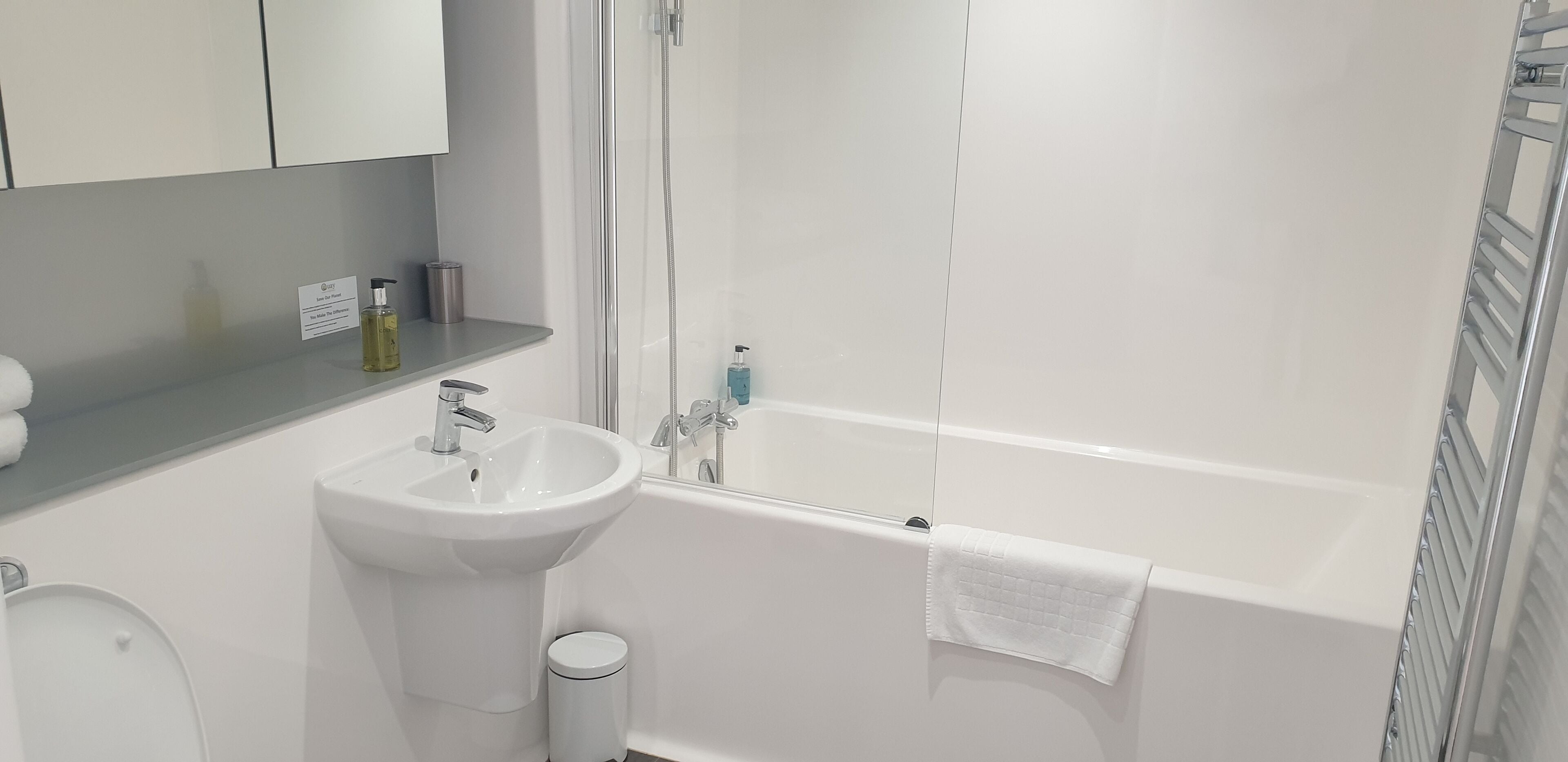 Rainfall showerhead, free toiletries, hair dryer, towels