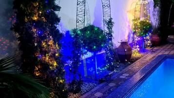 Indoor pool, outdoor pool