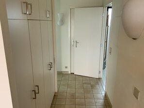 Interior - The sunny terrace (De Panne)