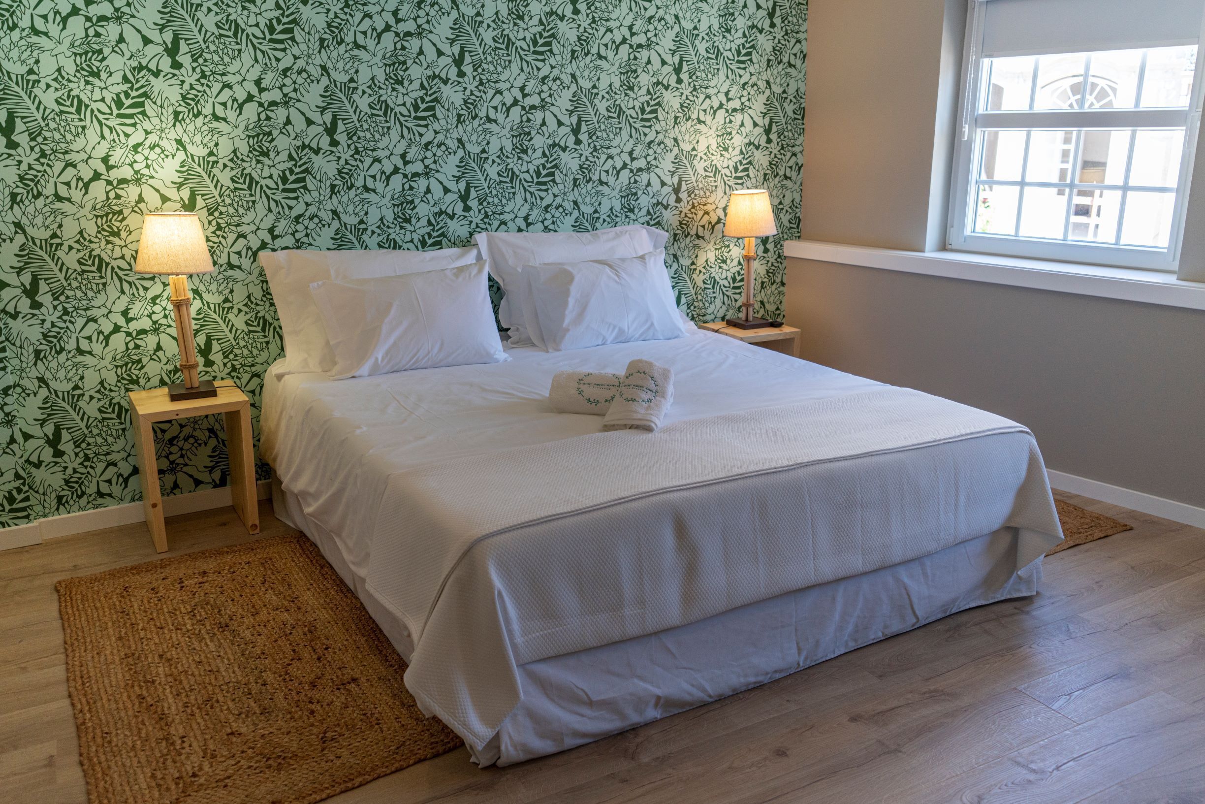 4 slaapkamers, reisbedje, wifi, beddengoed