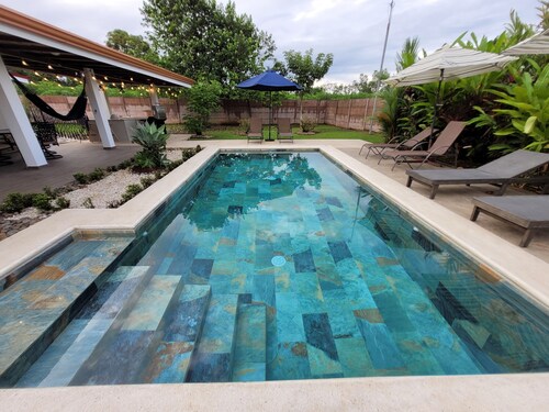 Villa Tropical La Fortuna w/ Pool: Peaceful & Private Oasis