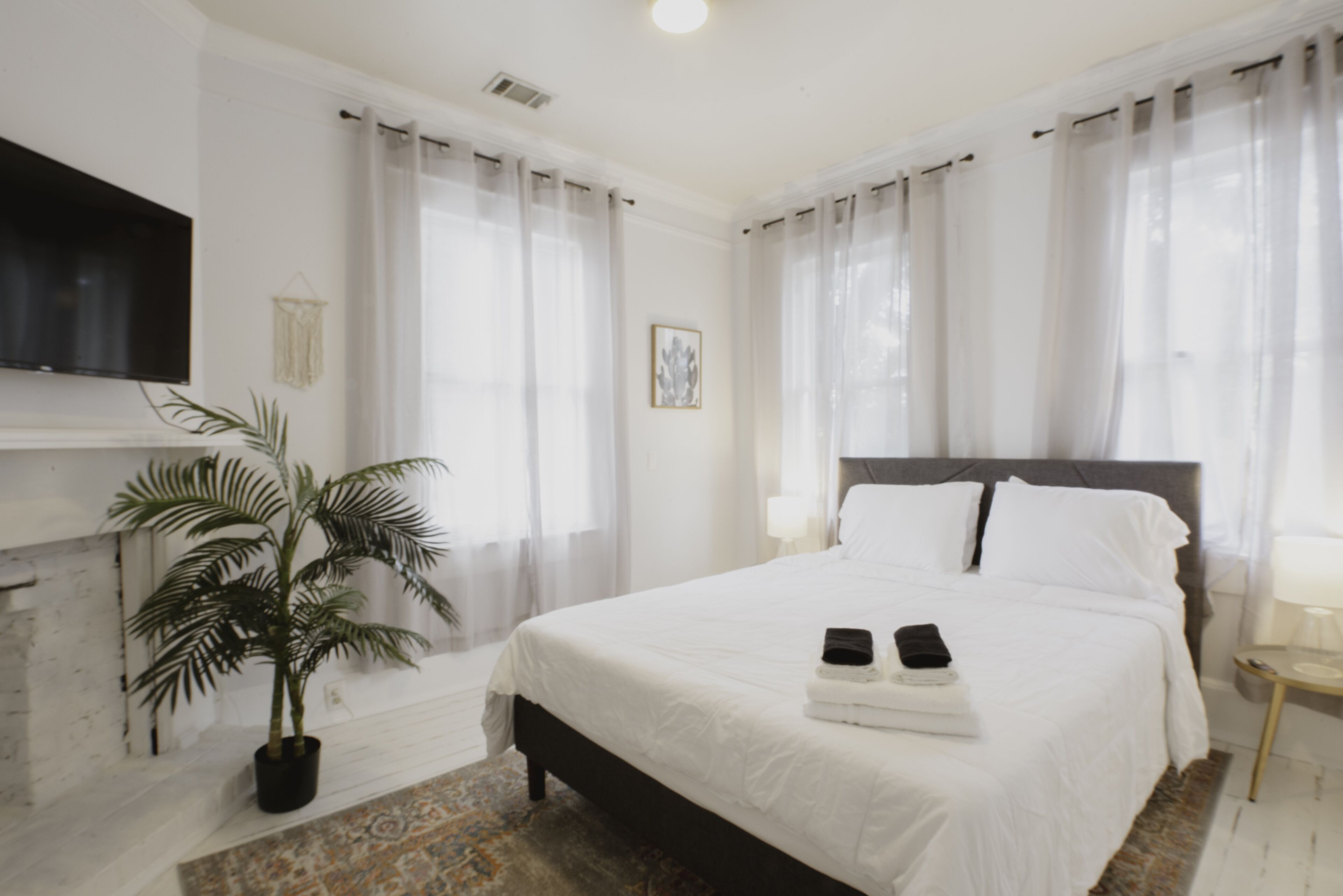 3 slaapkamers, een bureau, een strijkplank/strijkijzer, gratis wifi