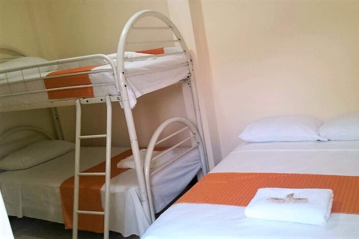 Trippelrum för familj | Utsikt mot bergen