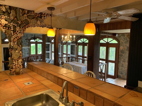 Interior - Let's Do Sunset! Bright & Classic Caribbean Style (Cruz Bay)