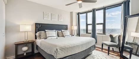 Schreibtisch, Bügeleisen/Bügelbrett, Reisekinderbett, kostenloses WLAN