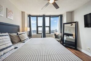 2 bedrooms, desk, iron/ironing board, travel cot