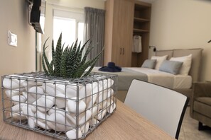 1 bedroom, iron/ironing board, WiFi