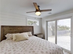 5 bedrooms, iron/ironing board, free WiFi, bed sheets - Nautical Point (Old Orchard Beach)