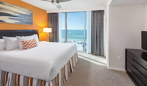 1 bedroom, iron/ironing board, WiFi, bed sheets - One Bedroom Deluxe, Luxury Condo, Cleawater Beach, Florida (2038165) (Clearwater)