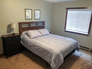 2 Schlafzimmer, Bügeleisen/Bügelbrett, Reisekinderbett, kostenloses WLAN