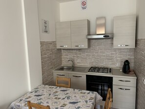 Traditional Apartment | Private kitchen - AT Home Mogliano to Venezia (Mogliano Veneto)