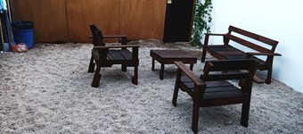 ASISTENTE VIRTUAL, NETFLIX, INTERNET DE ALTA VELOCIDAD Y AREA DE FUMADORES