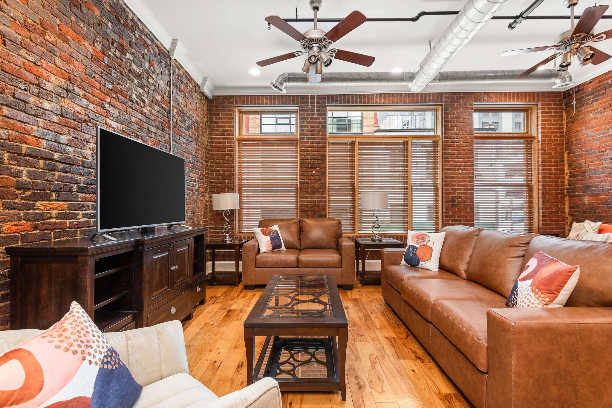 The Johnny Cash- Lofts at Noel Court, Downtown