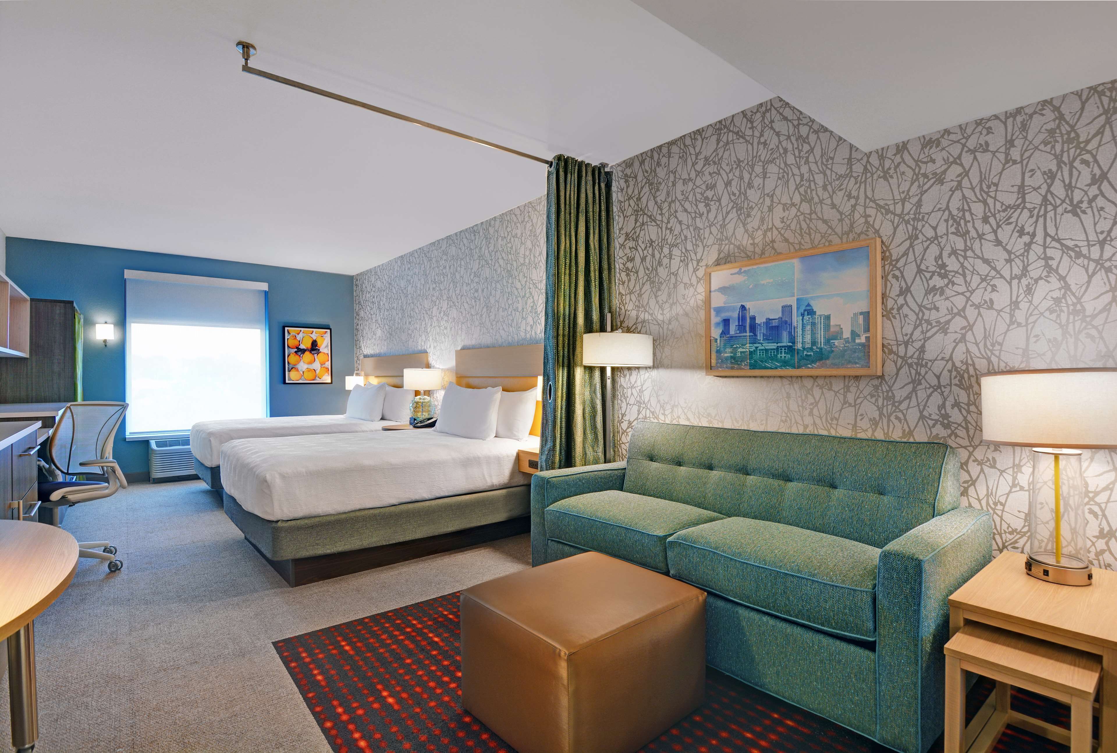 开间, 2 张大床, 无烟房 | 起居区