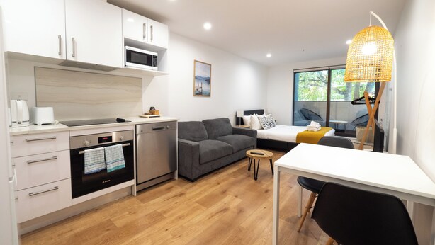Interior - Modern Cosy Studio Apt Auckland Central (Auckland)