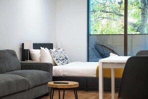 1 bedroom, iron/ironing board, Internet, bed sheets