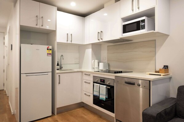 Unclassified image, 1 of 17, button