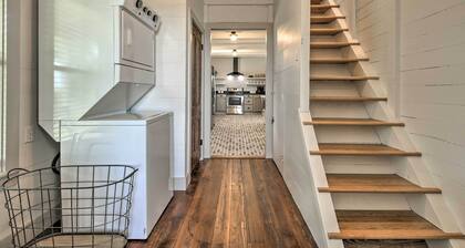 Peaceful Schulenburg Farmhouse w/ Fire Pit & Games