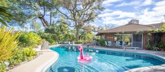 Nature lovers Wellness home ~ The Emerald Bungalow