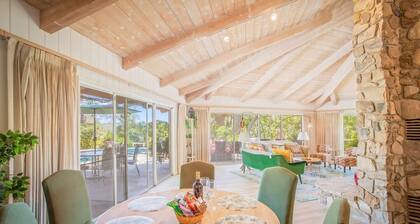 Nature lovers Wellness home ~ The Emerald Bungalow