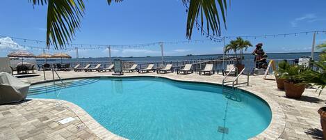 Outdoor pool, a heated pool