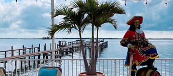 Resort Condo Close To Beaches/Free Bikes 
