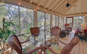 Casa de campo, 3 habitaciones | Comedor