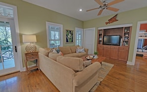 Cottage, 3 Bedrooms | Living room - Magnolia Cottages By The Sea-028 Vinings by Florida Star Vacations (Panama City Beach)
