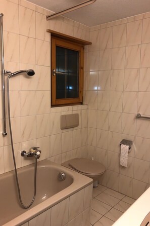Bathroom - Halten (Hofmann) by Interhome (Zweisimmen)