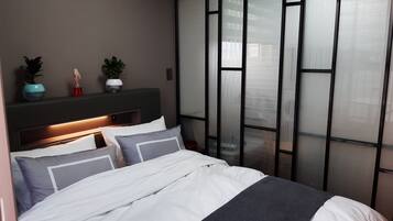 1 chambre, fer et planche à repasser, Wi-Fi, draps fournis