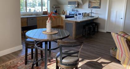 The Flat at Flathead Lake