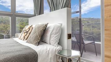 Deluxe tweepersoonskamer, balkon | Gratis wifi, beddengoed