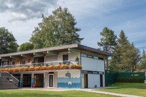Exterior - Modern Holiday Apartment “Urs” with Mountain View, Balcony, Sauna & Pool (Schönwald)