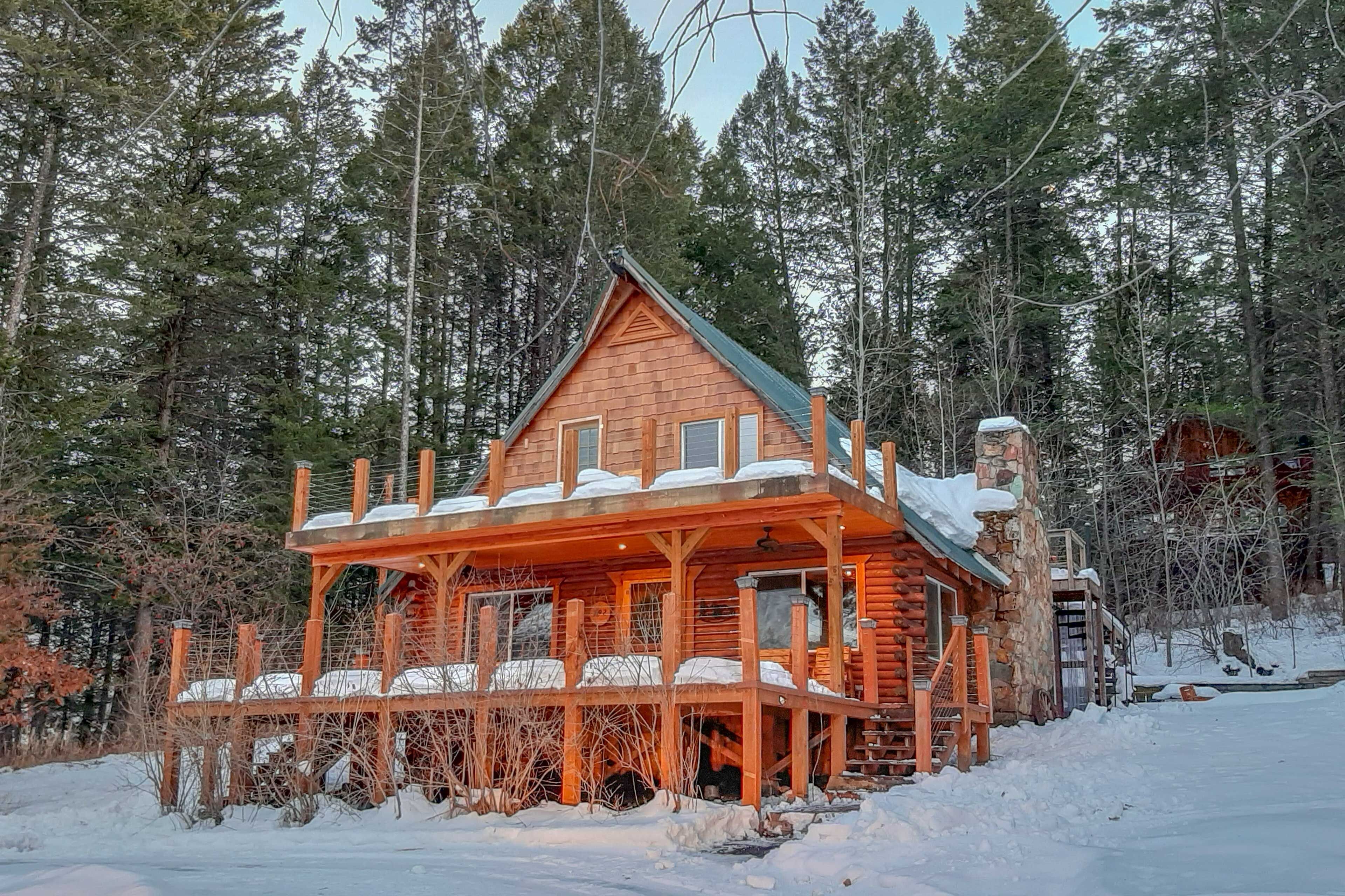 Alpine Vacation Rental Cabin | 3BR | 2BA | 1,297 Sq Ft | Steps to Access