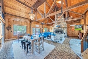 Interior - Mountain Lake Lodge - Dog-friendly cabin with gentle lot and firepit. (Moneta)