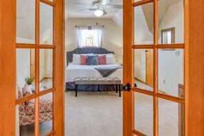 2 chambres, bureau, fer et planche à repasser, Wi-Fi gratuit