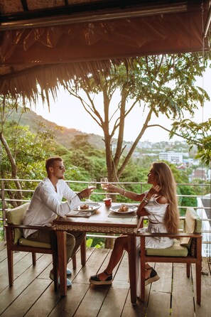 Restaurant - Santosa Detox & Wellness Center (Karon)