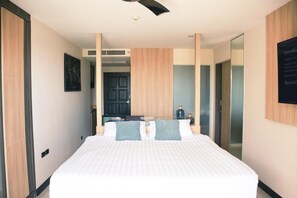 Minibar, free WiFi, bed sheets - Santosa Detox & Wellness Center (Karon)
