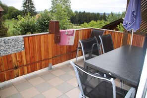 Apartment | Terrace/patio