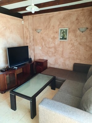 Villa | Living room - Beautiful 2-bed Villa in Cholakova Cheshma (Kosharitsa)