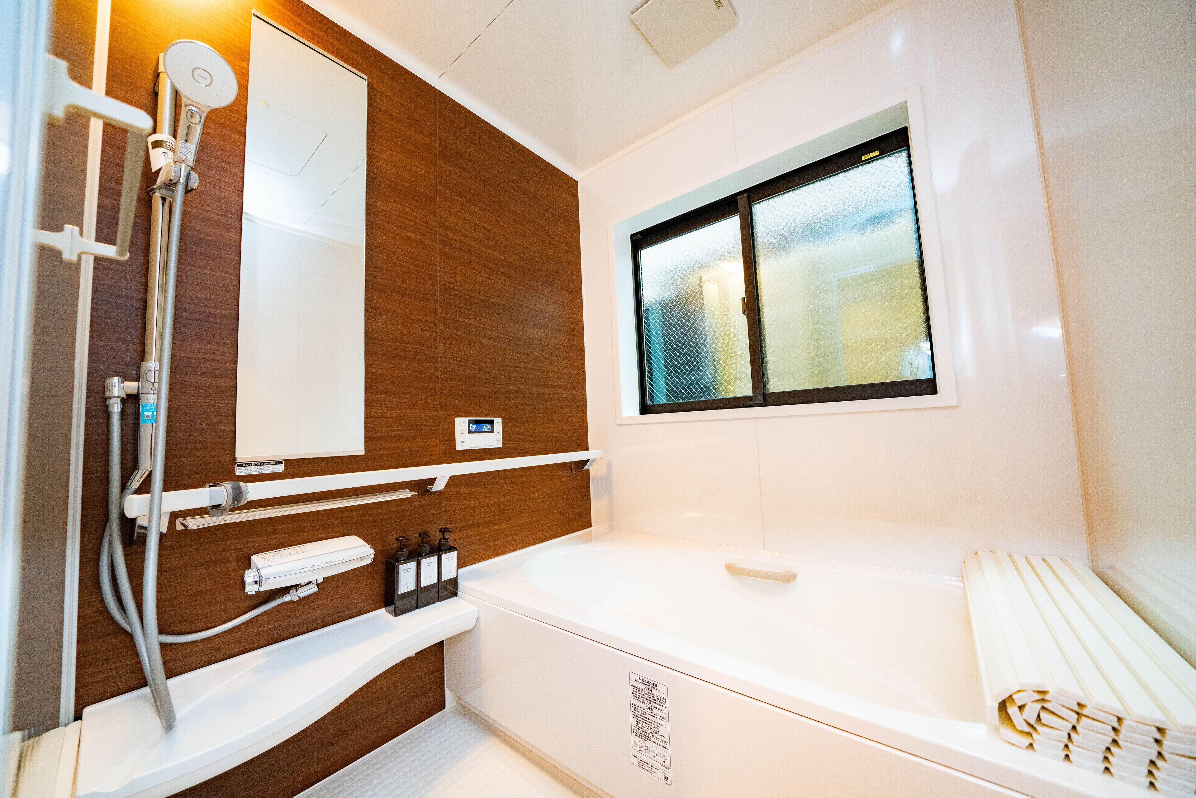 별도의 욕조 및 샤워 시설, 무료 세면용품, 헤어드라이어, 슬리퍼